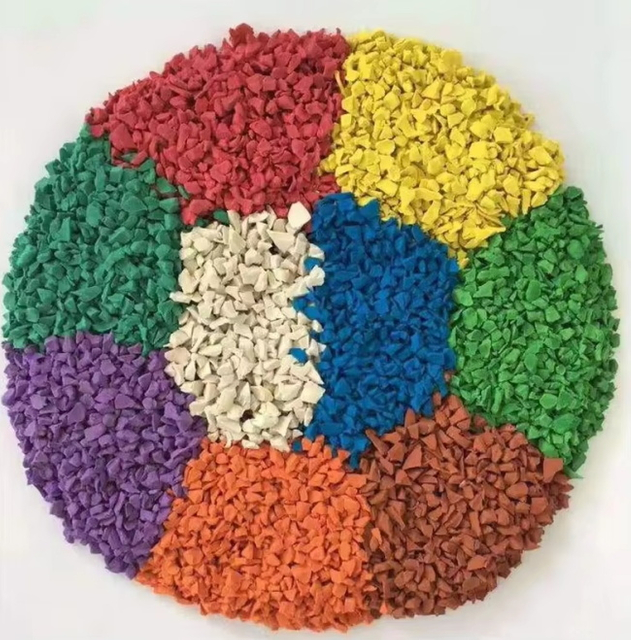 Fabricant de granul&eacute;s de caoutchouc EPDM color&eacute;s sur mesure