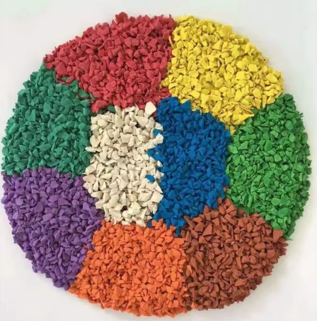 Fabricante de gr&acirc;nulos de borracha EPDM de cor personalizada