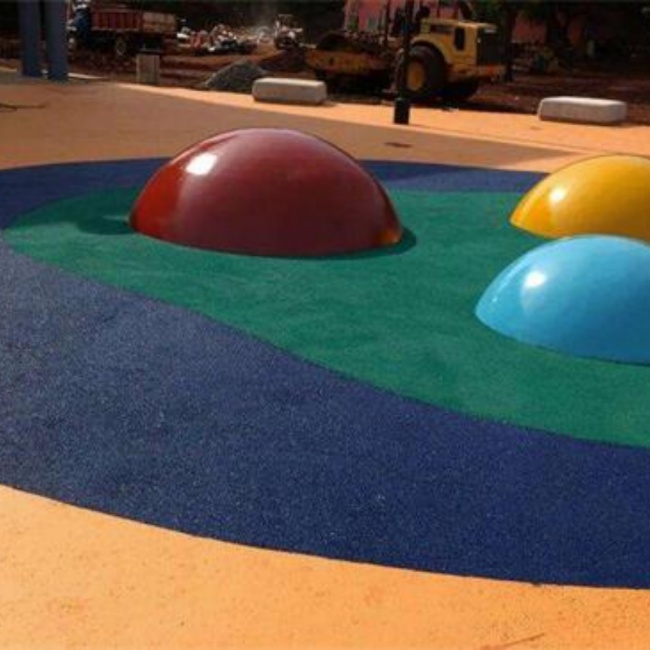 حبيبات مطاطية بنية EPDM مقاومة لدرجات الحرارة العالية